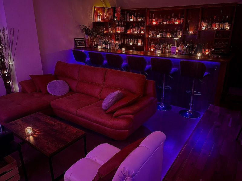 Relax BAR 恵比寿西