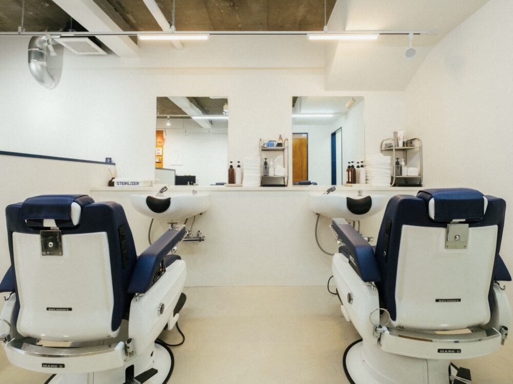 LO BASEMENT STORE