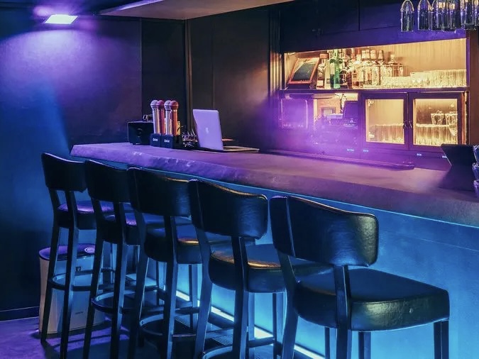Relax BAR 六本木