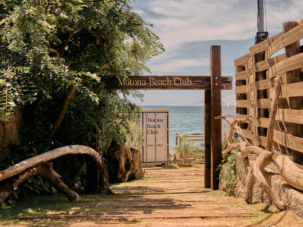 Motona Beach Club